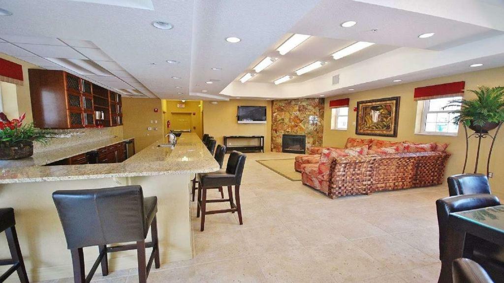 Honu Hideaway At Ocean Walk Resort New Smyrna Beach Extérieur photo