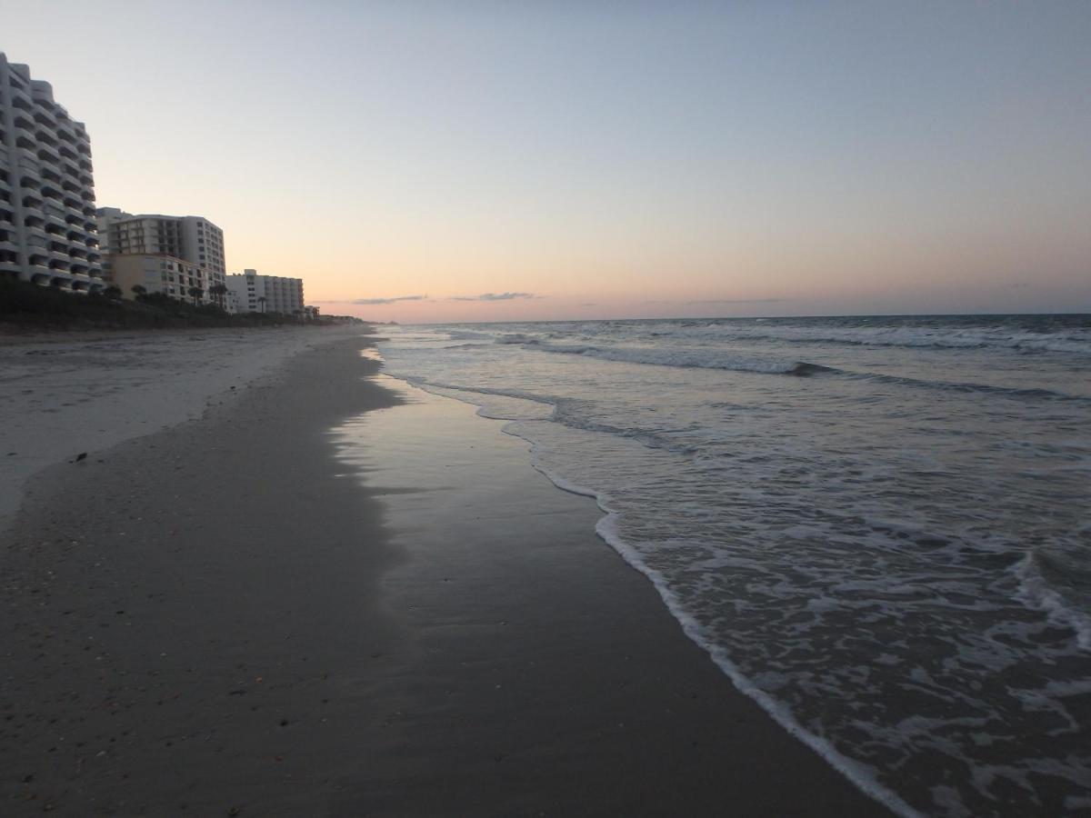 Honu Hideaway At Ocean Walk Resort New Smyrna Beach Extérieur photo